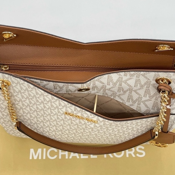 Michael Kors Large X Chain Shoulder Tote Bag & Trifold Wallet Vanilla - Picture 5 of 13